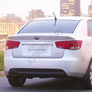 Бампер задний в цвет кузова Kia Cerato II (2008-2013)