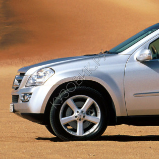 Крыло переднее левое в цвет кузова Mercedes GL-Class X164 (2006-2012)